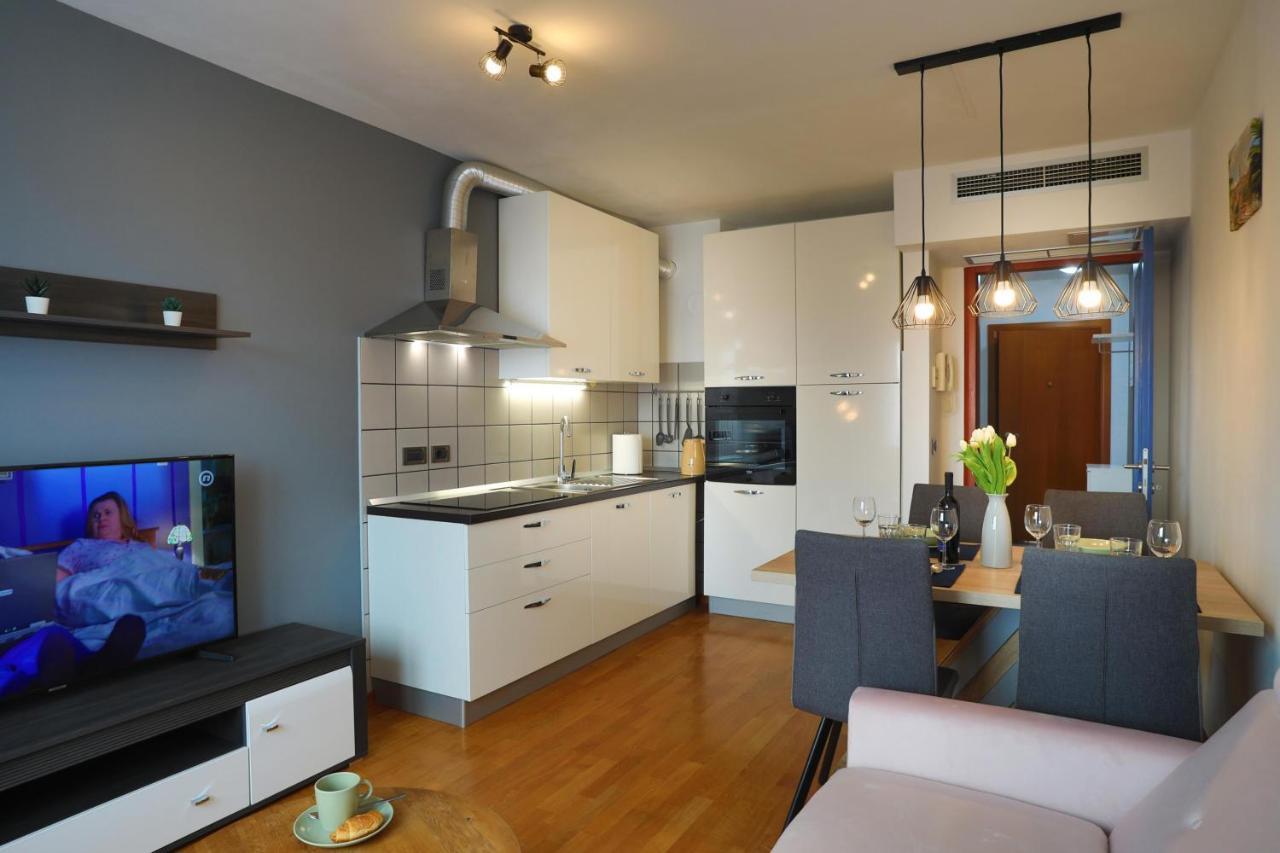 Apartment Moon Rovinj Zewnętrze zdjęcie